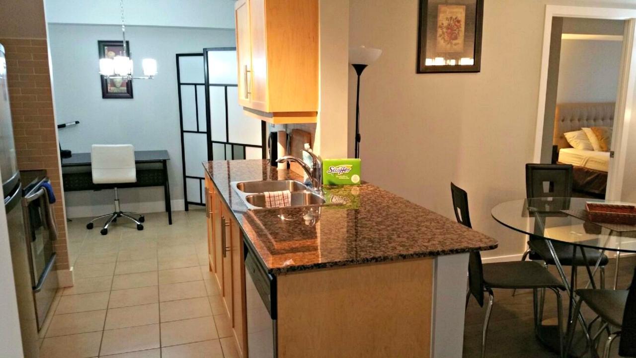 شقة Blue Jays Aparment تورونتو المظهر الخارجي الصورة